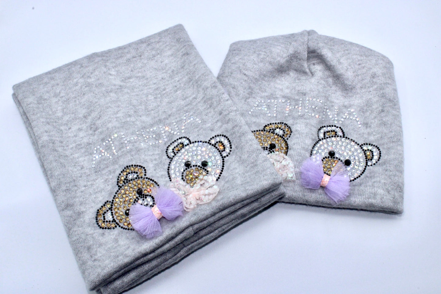 Set cappellino con /senza Pon Pon + Sciarpa